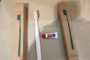Kraft Recyclable Dental Kit. Toothbrush &amp; toothpaste.