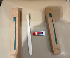 Kraft Recyclable Dental Kit. Toothbrush & toothpaste.