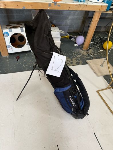 set golf clubs
