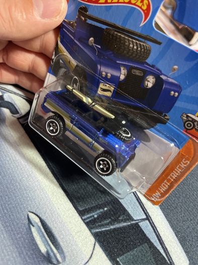 Hot wheels Land Rover series II