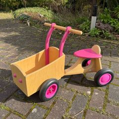 Toy cargo bike