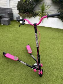Kids Swing Scooter