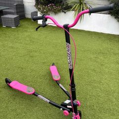 Kids Swing Scooter