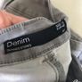 Grey stretchy skinny jeans Image 4