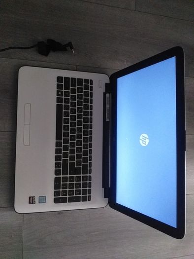 HP Laptop - White