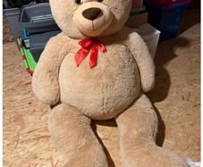 Brand new Smyths giant teddy bear was 69.99 need gone as one twin wants a unicorn