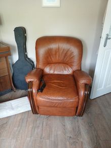 reclining armchair