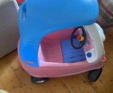 "Little Tikes" cozy car pink