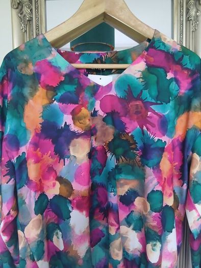 Emi long sleeved top