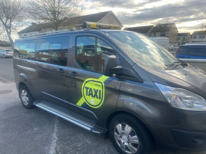 Taxi to rent