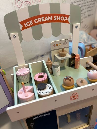 ice cream shop
