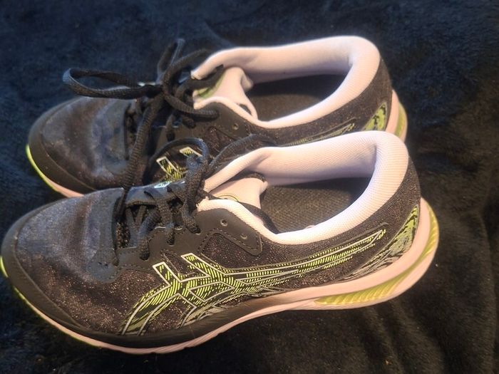 Asics Runners