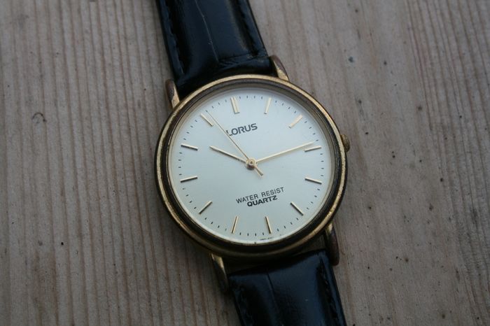 Vintage Lorus Mens Watch Classic 90s by Seiko