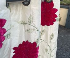 Curtain Flower Pink