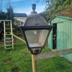 Garden lamp post head
