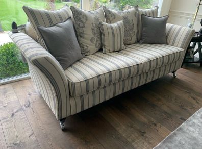 Ashford Couch Set