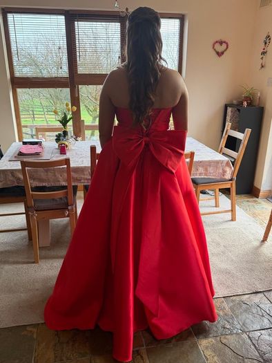 Red Hermione 1093 Ty ball / debs dress