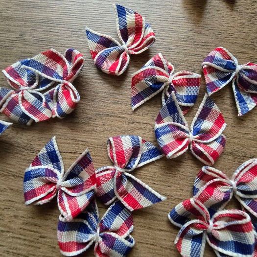 Christmas mini bows - red blue beige
