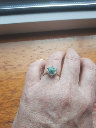 9 Carat Gold Torqouise