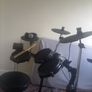 Electronic drumkit Image 2