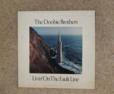 Doobie bros livin on the faultline lp