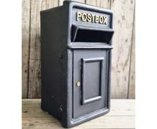Post Box Small Cast Iron Black Insert CH R MB10 B