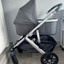 Uppababy vista v2 travel system Image 2