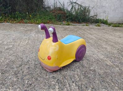 Kids ride on toy
