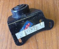 Engine Mounting (Fiat 127)
