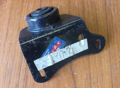 Engine Mounting (Fiat 127)