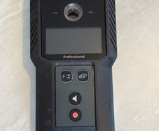 Wall Scanner / Stud Finder (Bosch Professional GMS 120-27 Detector)