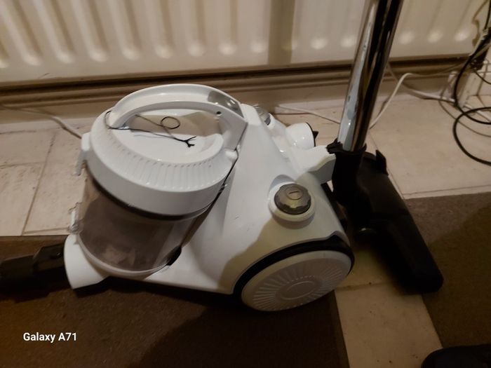 BUSH Bagless Cylinder Vacuum Cleaner, Model VCS35B15K0D-70, white, powerful suction