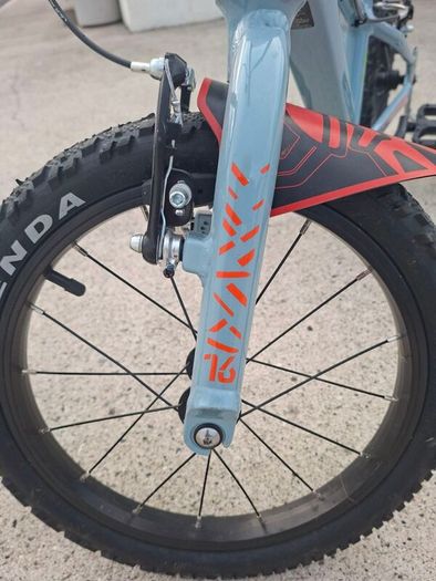 kids Orbea bike (like new)