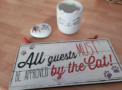 Decorations for cat lovers
