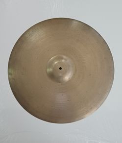 Zildjian cymbal. 1960s. Ride. 22inch.