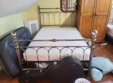 Double Bed