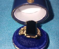 9ct gold ring
