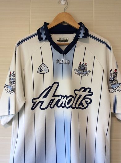 Dublin Jersey. Season 2004/2006. Official Oneills Dublin Goalkeepers Jersey From 2004. Authentic Original From 2004. Not A Modern Day Remake.
