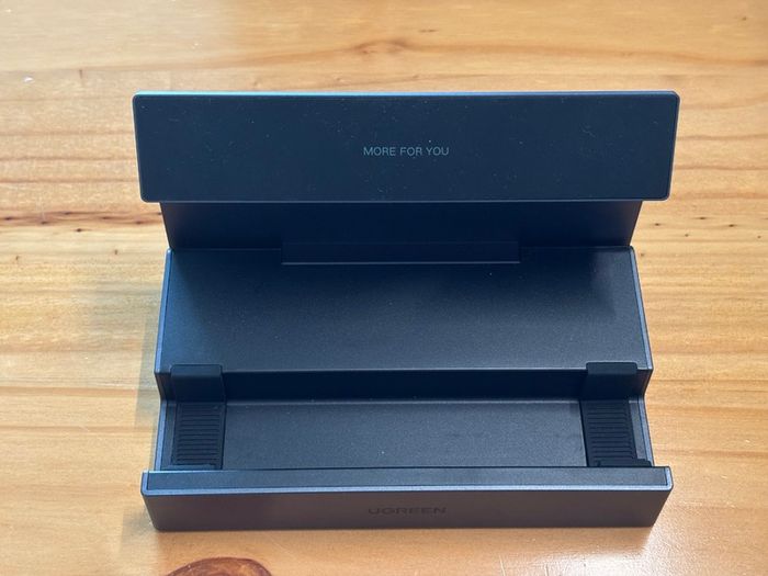 UGREEN 6-in-1 USB-C Docking Station for Steam Deck / ROG Ally / Laptops