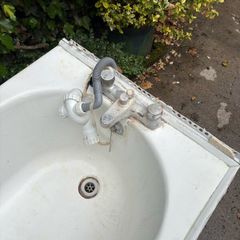 Cast Iron Bath with Taps  Good Condition