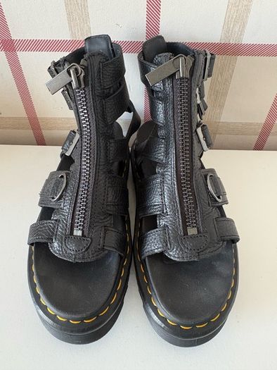 dr martin sandals