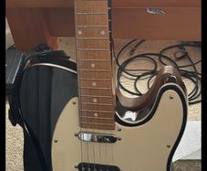 Gear4Music telecaster