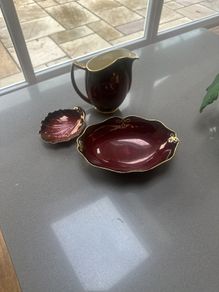 Carlton dishes and jug - Rouge Royal