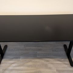 Large Surface Desk (pc/laptop using etc)