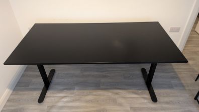 Large Surface Desk (pc/laptop using etc)
