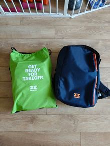 MiniMeis Shoulder Carrier comes with sunshade & backpack