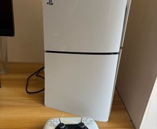 Ps5 Digital Edition with Controller 1 year old used a handful of times