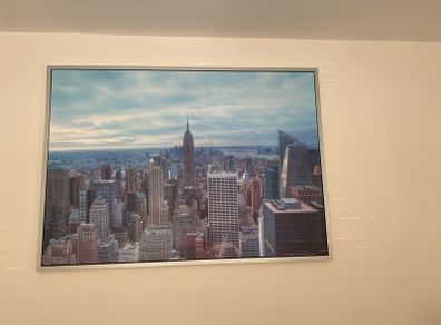Framed picture. New York.