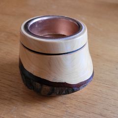 Wooden tealight holder