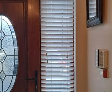 Venician blinds